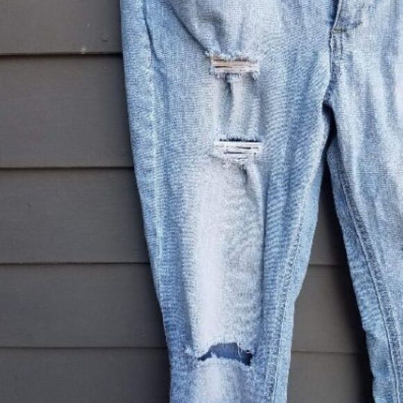 Blue Spice Distressed 3 Button Jeans size 7/8 - Picture 2 of 7